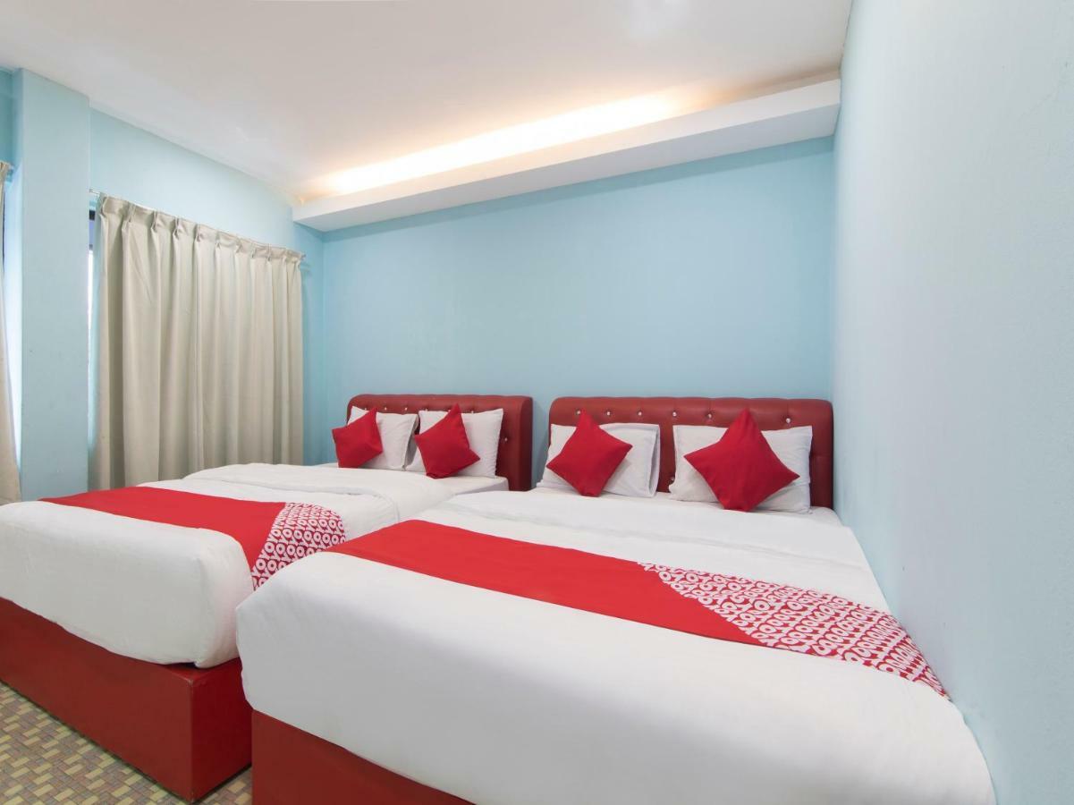 Oyo 1136 Pd Star Hotel Port Dickson Eksteriør bilde