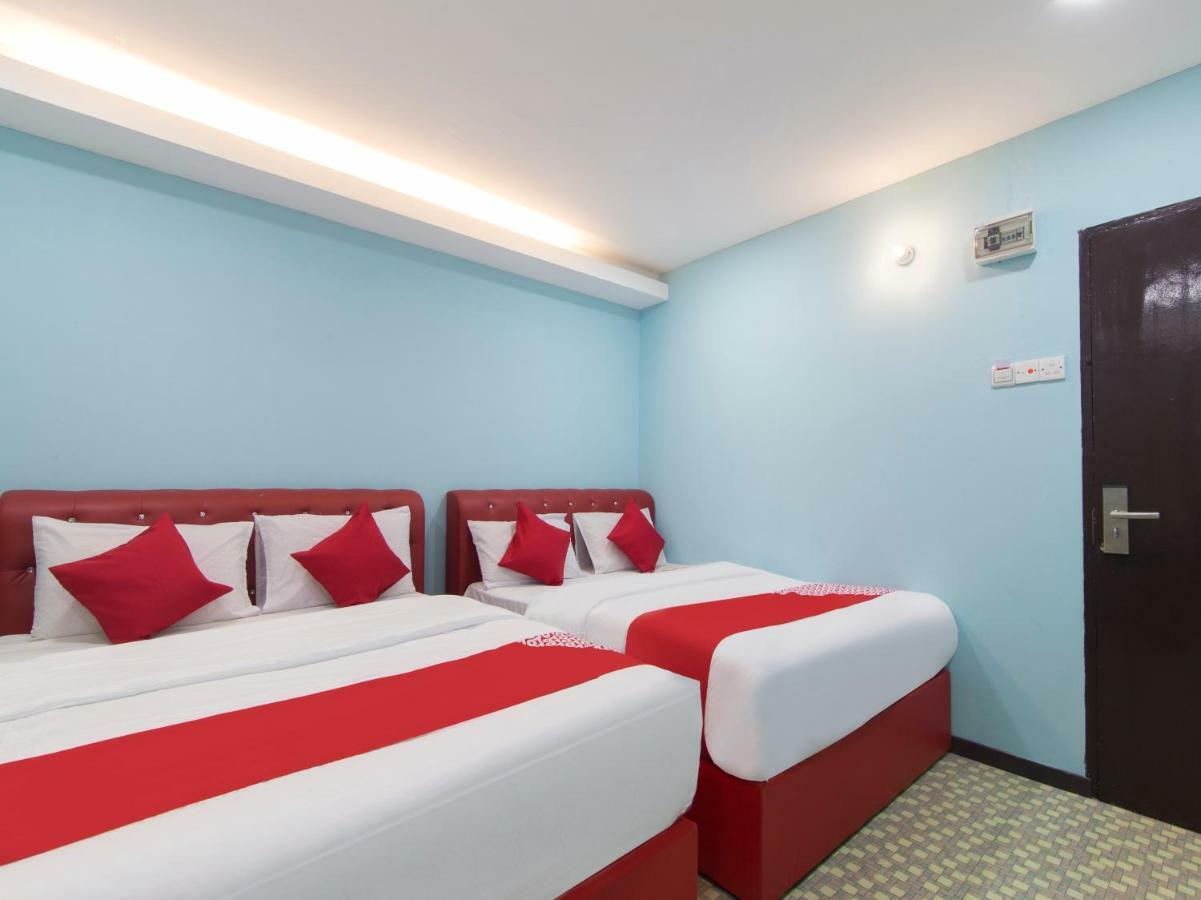 Oyo 1136 Pd Star Hotel Port Dickson Eksteriør bilde