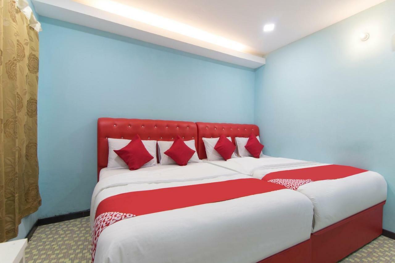 Oyo 1136 Pd Star Hotel Port Dickson Eksteriør bilde
