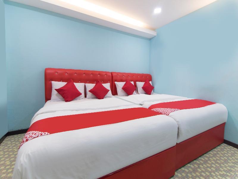 Oyo 1136 Pd Star Hotel Port Dickson Eksteriør bilde